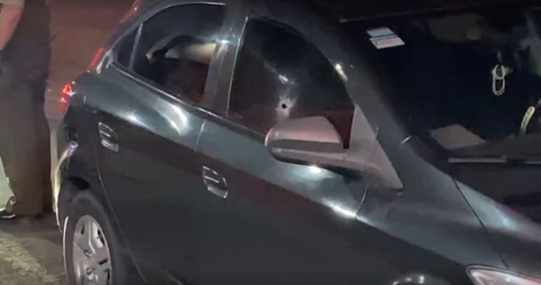 Así quedó el auto del argentino que fue baleado en Chile junto a su familia Foto: Captura de video