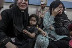 Los heridos del hospital Al-Ahli fueron llevados a otra clínica cercana en Gaza Foto: BBC