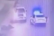 Las cámaras de seguridad de la zona registraron lo ocurrido. Foto: Captura de pantalla Las cámaras de seguridad de la zona registraron lo ocurrido. Foto: Captura de pantalla