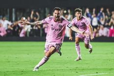 El rosarino le dio el triunfo a su equipo con un agónico gol de tiro libre. Foto: Inter Miami El rosarino le dio el triunfo a su equipo con un agónico gol de tiro libre. Foto: Inter Miami