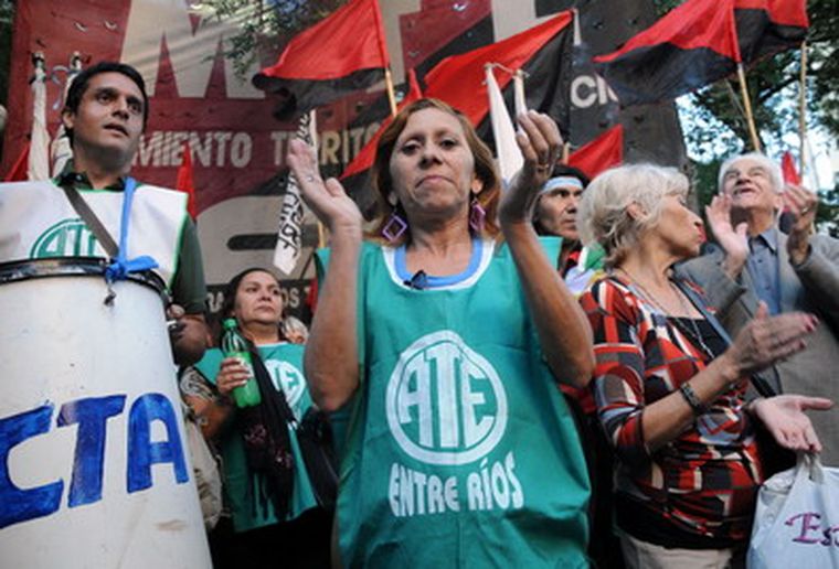 La marcha de ATE en Buenos Aires. Foto: NA