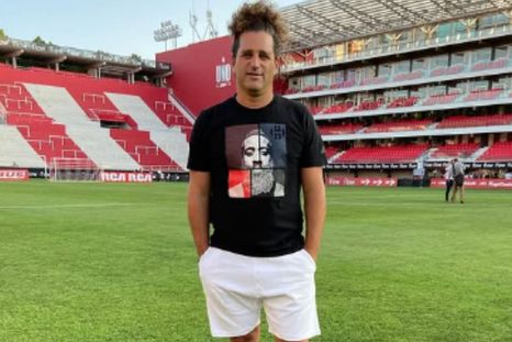 Manusovich es el fundador de la firma MMCV. Manusovich es el fundador de la firma MMCV.