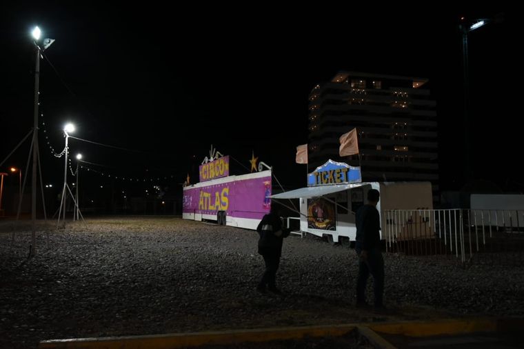 La carpa del lugar fue destrozada completamente Foto: Maximiliano Ríos/MDZ