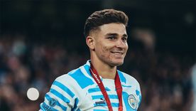 Mirá a Julián Álvarez en modo papá relajado. Mirá a Julián Álvarez en modo papá relajado.