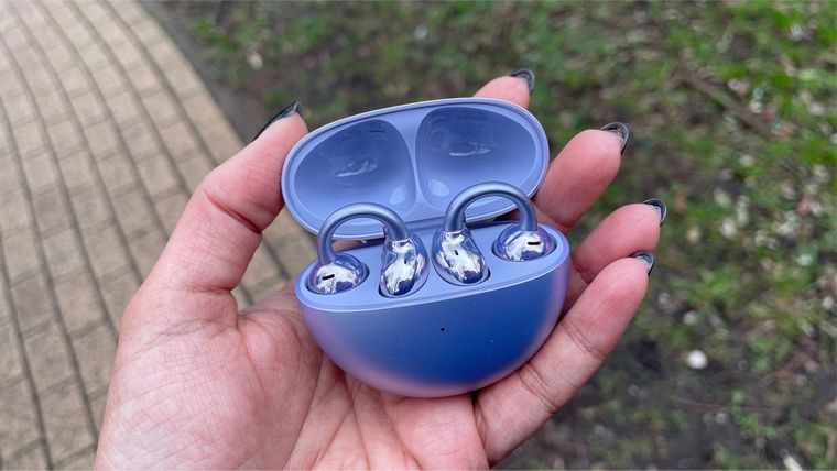 Diseño innovador de Huawei: los FreeClip combinan estilo, ergonomía y comodidad para todo el día.