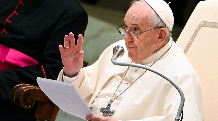 El papa, ayer, durante la Misa Crismal. Foto: TheIndependent.