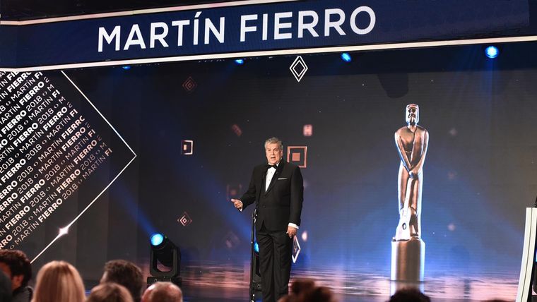 Luis Ventura, presidente de APTRA, dio a conocer los nominados a los Martín Fierro a la Radio