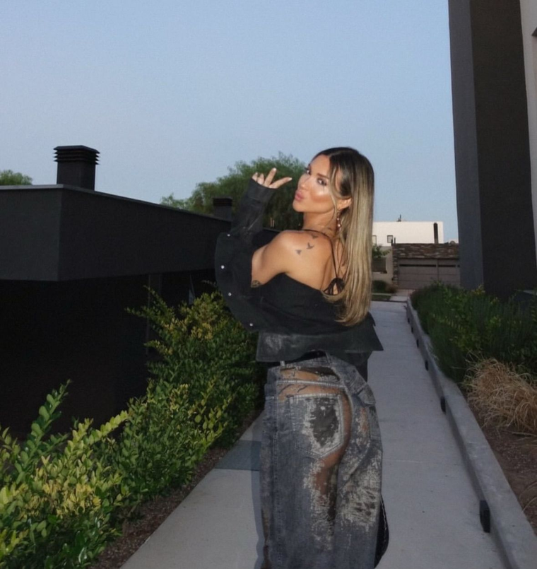 Los looks de Agustina Gandolfo en su visita a Mendoza.&nbsp;