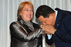sorpresa en chile: ¿pasa bachelet a una fase bolivariana?