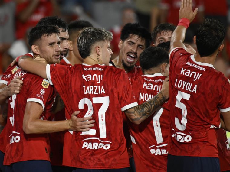 Independiente busca dar vuelta la serie frente a los chilenos en Avellaneda. Foto: Fotobaires