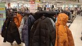 Ropa de invierno en liquidación en supermercados de todo el país. Ropa de invierno en liquidación en supermercados de todo el país.