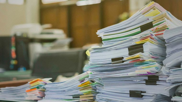 El silencio positivo, una medida enmarcada en la Ley Bases, se aplicará a más de 500 trámites administrativos a nivel nacional. Foto: MDZ