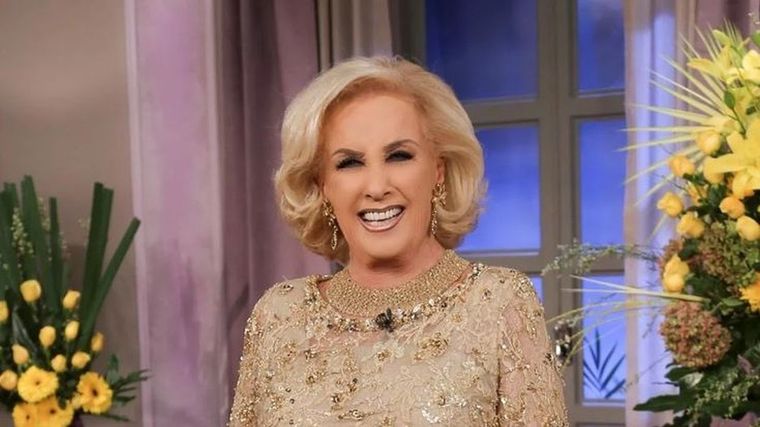 Mirtha Legrand cumple años y nosotras revisamos sus últimos looks Foto: Pinterest