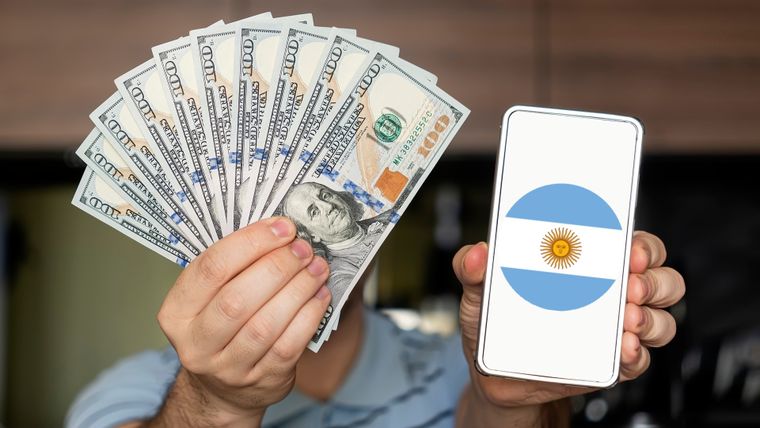 El dólar sigue subiendo este lunes.