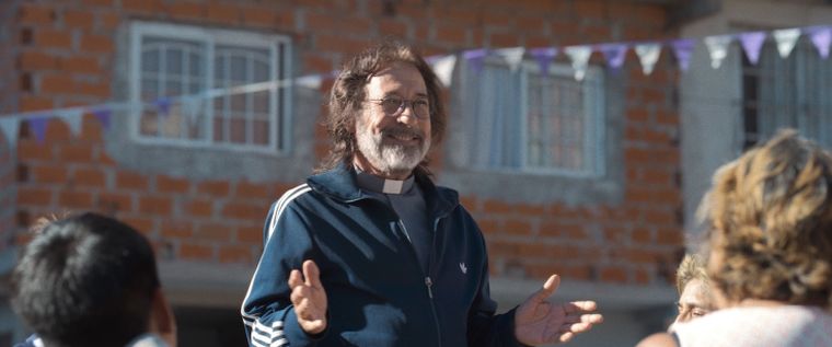 “Les duele el éxito sin plata del Estado”, aseguró en un posteo de X, el presidente Javier Milei defendiendo la nueva película de Francella Homo Argentum.