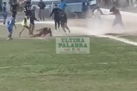 Algunas imágenes de los incidentes en el encuentro de inferiores. Algunas imágenes de los incidentes en el encuentro de inferiores.