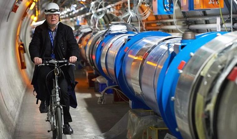 El Gran Colisionador de Hadrones, escenario de los experimentos. Foto: Efe.