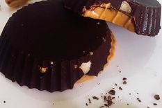 Con tres ingredientes se logra un postre fácil para después de la cena.