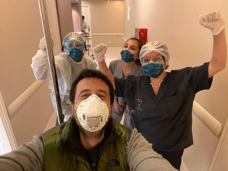 José María Videla recibió hoy el alta y agradeció a la Clínica de Cuyo. Foto: Twitter José María Videla.