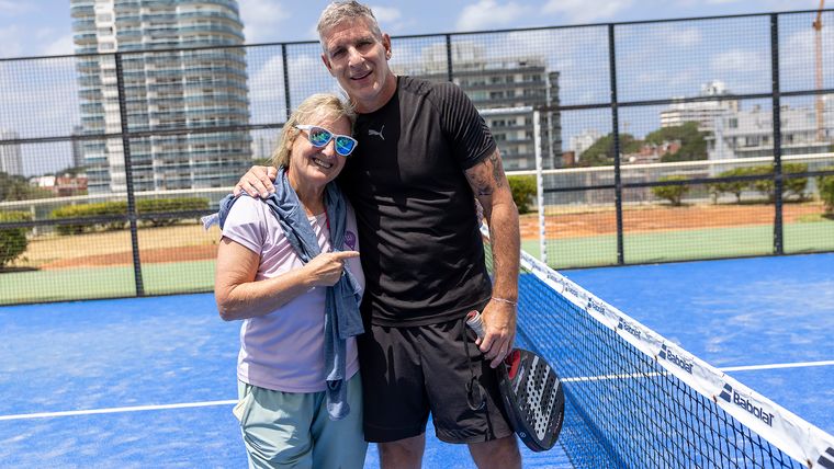Martin Palermo y Cecilia "Ceso" Baccigalupo, tri campeona mundial de Padel. Martin Palermo y Cecilia "Ceso" Baccigalupo, tri campeona mundial de Padel.