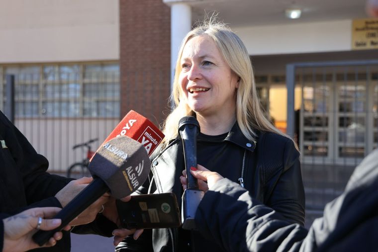 Hebe Casado tras votar en San Rafael Foto: Redes sociales