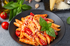 Te damos los secretos para hacer fideos con salsa perfectos.