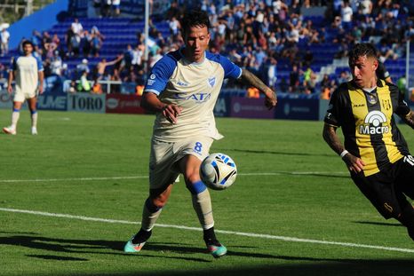 Juan Andrada será titular en la mitad de la cancha de Godoy Cruz frente a Ferro. Juan Andrada será titular en la mitad de la cancha de Godoy Cruz frente a Ferro.