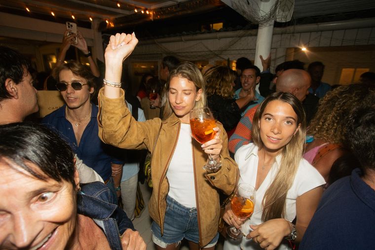 Vida social, eventos top, empresarios de élite, sunsets, party y relax: Punta del Este lo tiene todo.