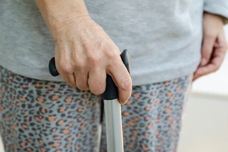 Una anciana sufrió un violento robo en la ciudad de La Plata. Foto: NA