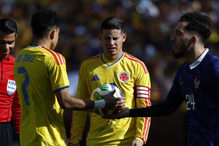 James Rodríguez fue hospitalizado tras el amistoso entre Colombia y Francia.