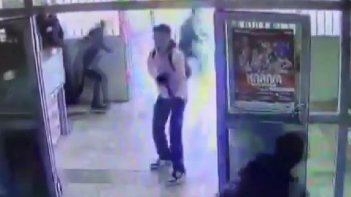 Tiroteo en Turquía: un joven disparó contra un grupo de estudiantes y terminó suicidándose