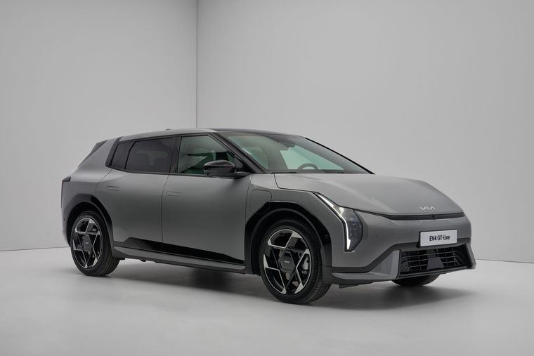 Kia EV4 2025