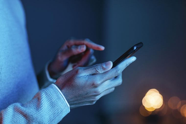 Las tendencias de 2024 muestran cómo la conectividad está cada vez más integrada a la vida diaria. Foto: Freepik.