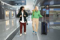 el placer de viajar comienza en el aeropuerto