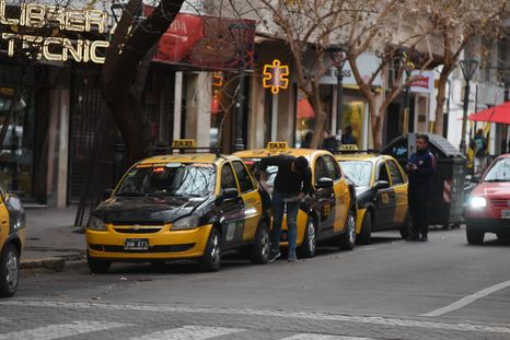 El nuevo esquema de paradas apunta a mejorar la circulación en el centro de Mendoza. &nbsp;