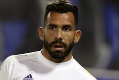 Caruso Lombardi apuntó contra Tevez y aseguró que no puede dirigir a Rosario Central. Caruso Lombardi apuntó contra Tevez y aseguró que no puede dirigir a Rosario Central.