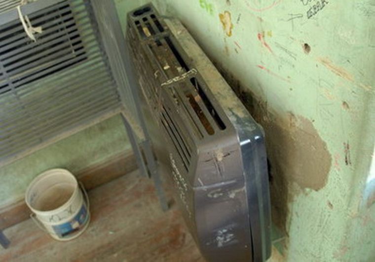 Estufas, uno de los principales artefactos que son destruidos. Foto: MDZ