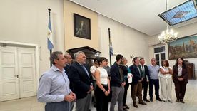 Legisladores de diferentes bloques de la oposición presentaron proyectos para adherir a pactos internacionales y defender leyes. Legisladores de diferentes bloques de la oposición presentaron proyectos para adherir a pactos internacionales y defender leyes.