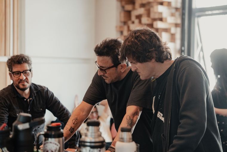 El jueves salió a la luz Todo Mal.