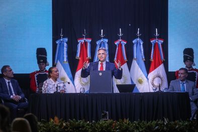 MDZol | Llaryora señaló que Córdoba cumplió con el pacto de Mayo y redujo un 28% el gato público, y dijo que el Gobierno nacional no alcanzó ese objetivo. Foto: Gobierno de Córdoba