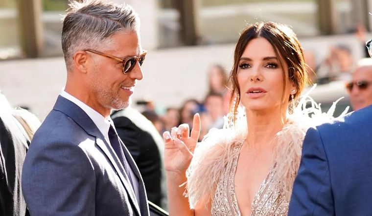 Sandra Bullock le cumplió el último deseo a su difunto novio.