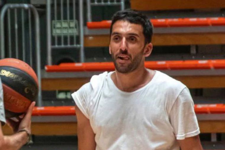 Campazzo se entrenó por su cuenta en el centro de entrenamiento de un equipo NBA. Foto: Beyond U Basketball