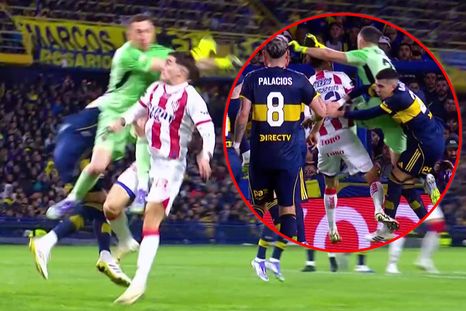 Marchesín se llevó puesto a Fascendini en el primer tiempo de Boca-Unión. Marchesín se llevó puesto a Fascendini en el primer tiempo de Boca-Unión.