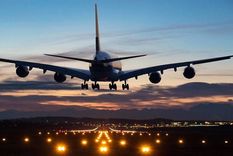 el dato preocupante sobre la variante omicron y los viajes en avion