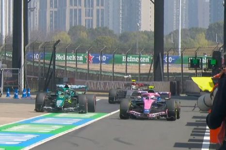 Franco Colapinto vivió un momento curioso en el pit lane. Franco Colapinto vivió un momento curioso en el pit lane.