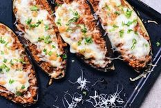 sano y facilisimo: disfruta de unas ricas berenjenas rellenas ¡en 20 minutos!