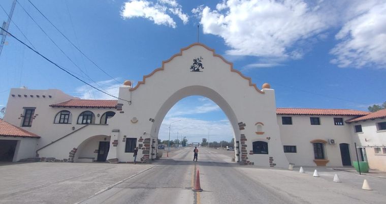 El emblemático acceso a Mendoza fue restaurado con una inversión millonaria. Recuperó su estilo neocolonial y sus espacios interiores. El emblemático acceso a Mendoza fue restaurado con una inversión millonaria. Recuperó su estilo neocolonial y sus espacios interiores.