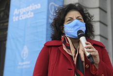 Carla Vizzotti adelantó que desde el Gobierno nacional no descartan una normativa legal para resolver el problema de quienes no quieren vacunarse Foto: Telam