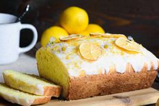 Cómo preparar un rico budín de limón.