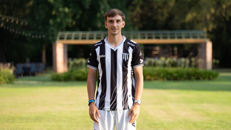 El goleador de la Reserva de Boca Juniors, de 21 años y nacido en Cipolletti, Río Negro, llegó a Gimnasia a préstamo.